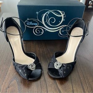 Disney Cinderella Glass Slipper Collection Black Heels - Size 9